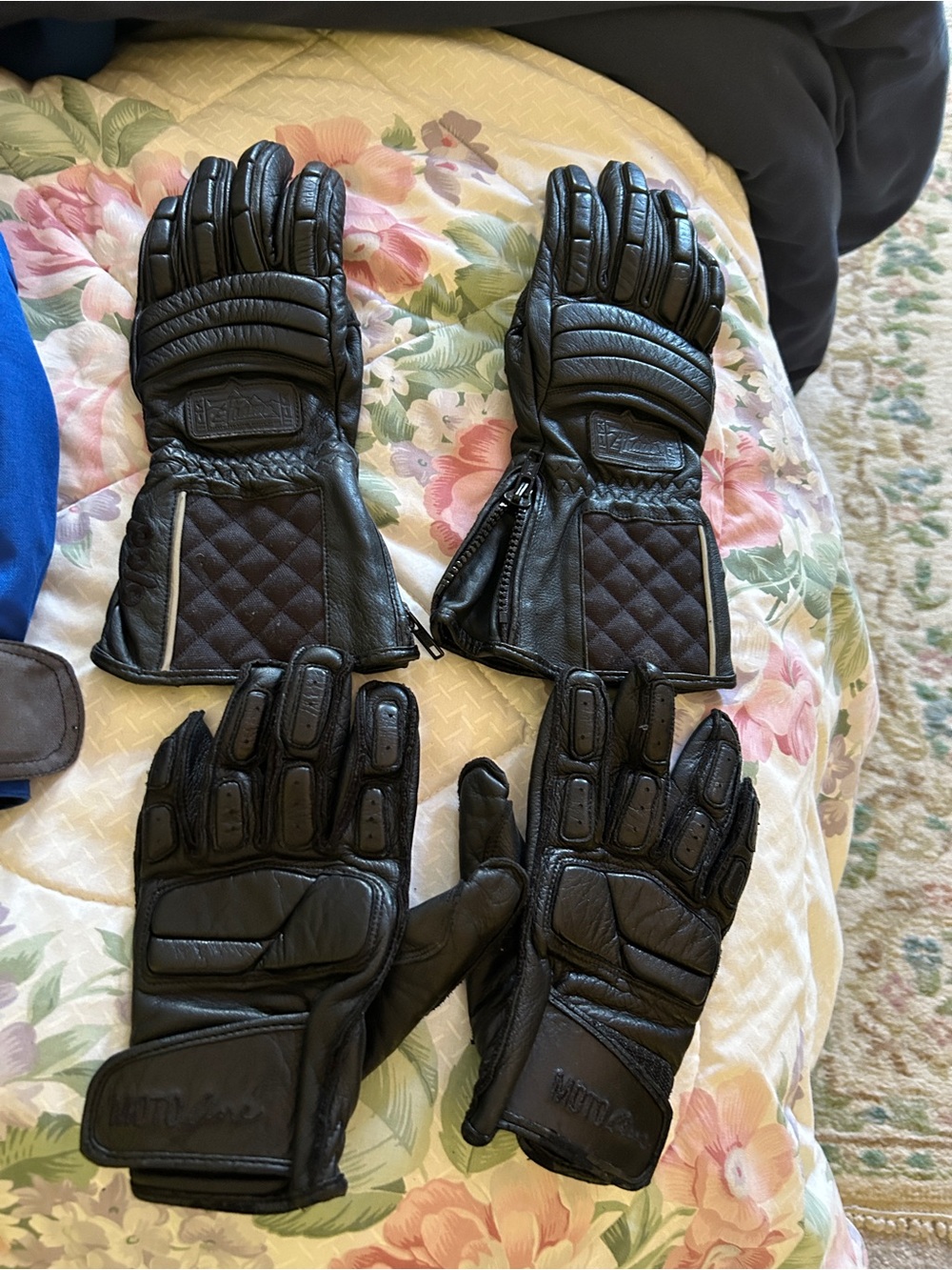 Motorcycle Leather Riding Gloves - Black